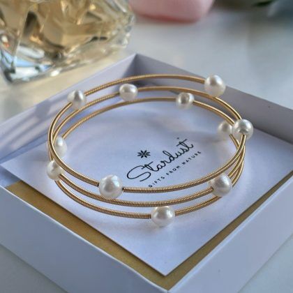 Alaya Handcrafted Bangle With Pearls – WeaverStory